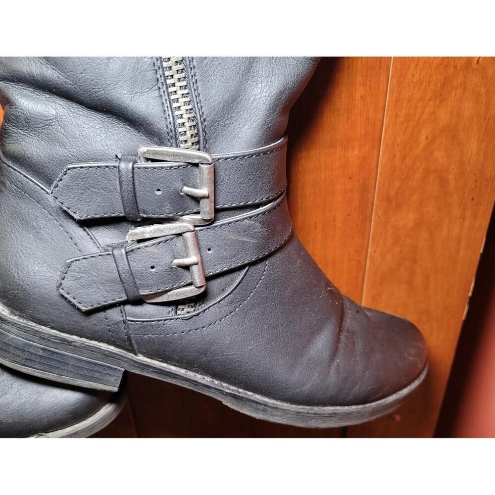 Maurices Women's Black Tall Faux Leather 15" Zip Low Heel Boots 8M - Picture 5 of 9